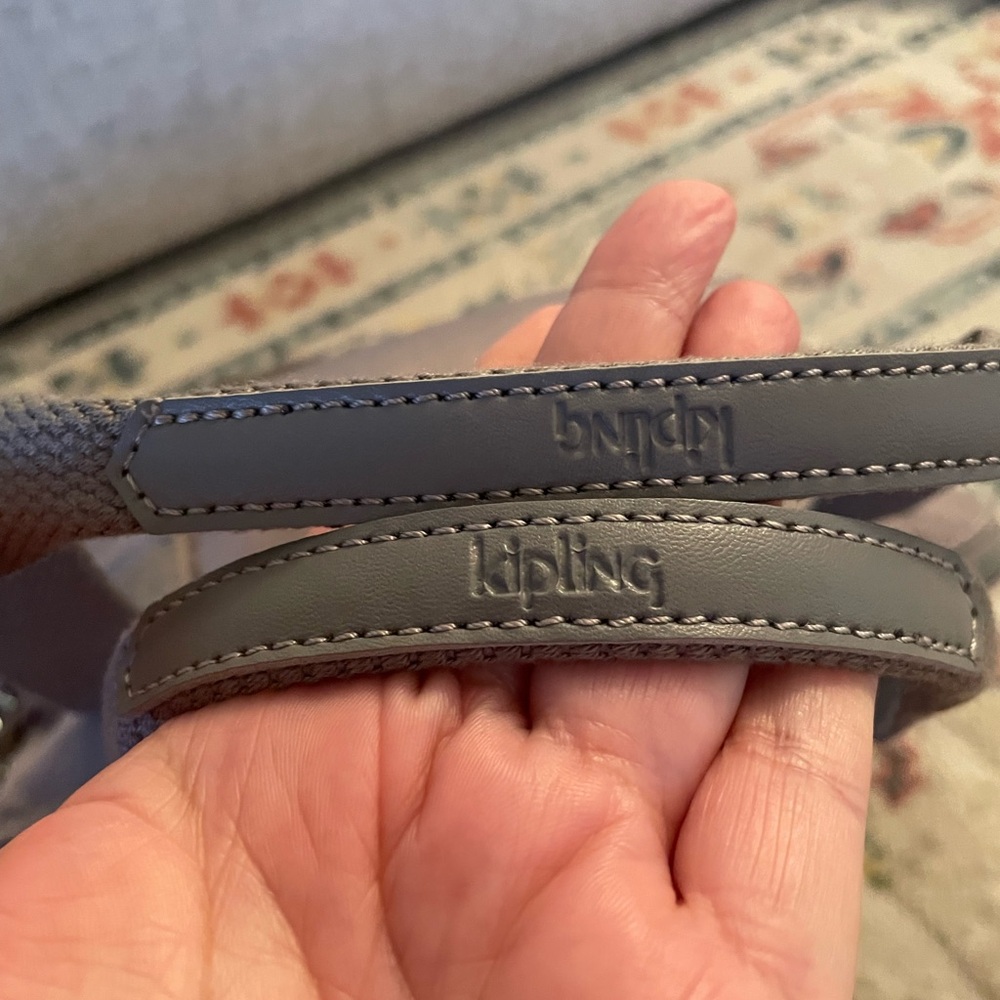 Kipling, Cool Grey - Picture 4 of 8